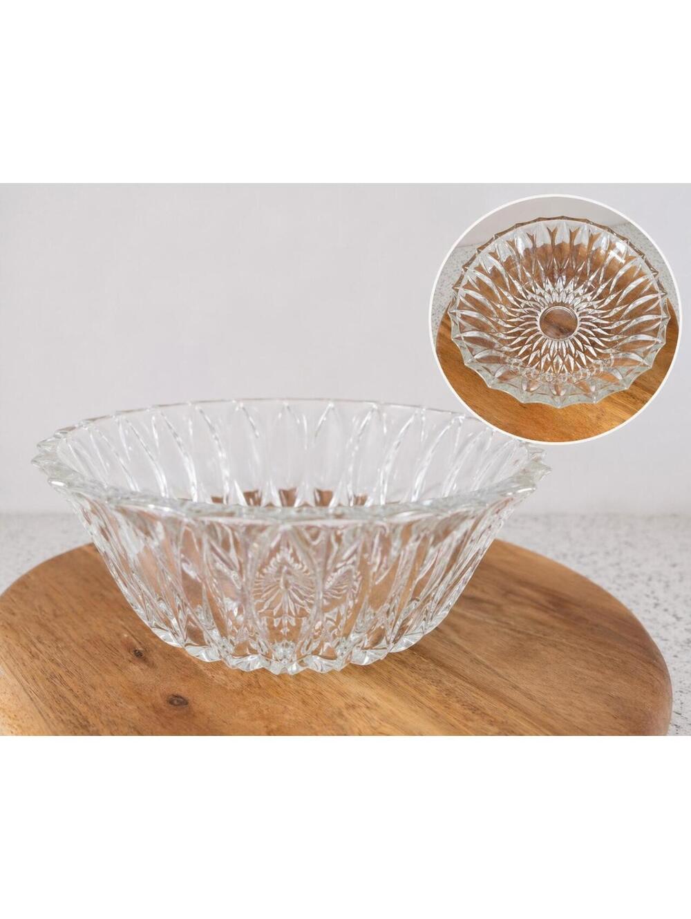 Vtg Clear Glass Serving Salad Fruit Bowl Starburst Scalloped Rim Table Decor